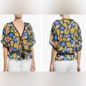 JOHNNY WAS VIBRANT FLORAL PRINT AVA TOP. SIZE Medium